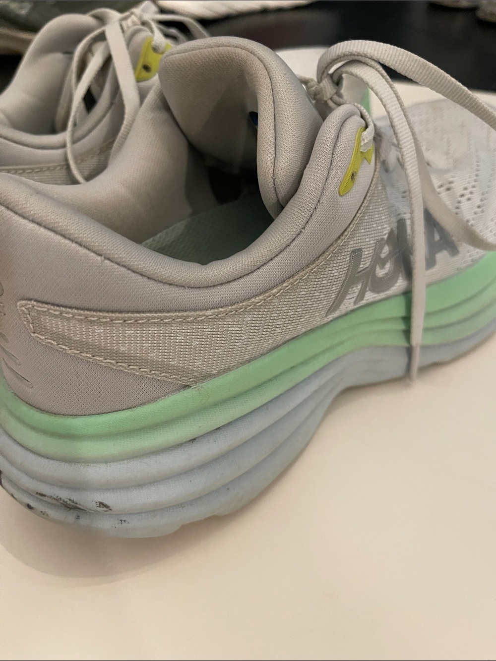 Hoka Women's Gray, Mint and Yellow Running Shoes size 8b Bondi 8 - Picture 7 of 10
